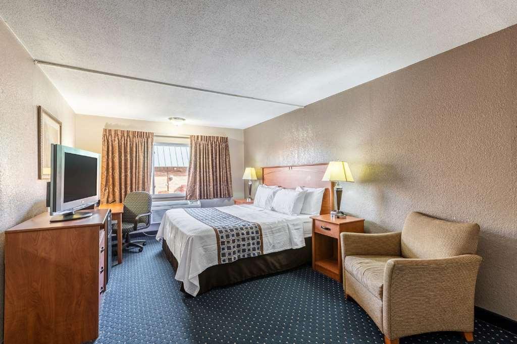 Surestay By Best Western Detroit Airport Romulus Chambre photo